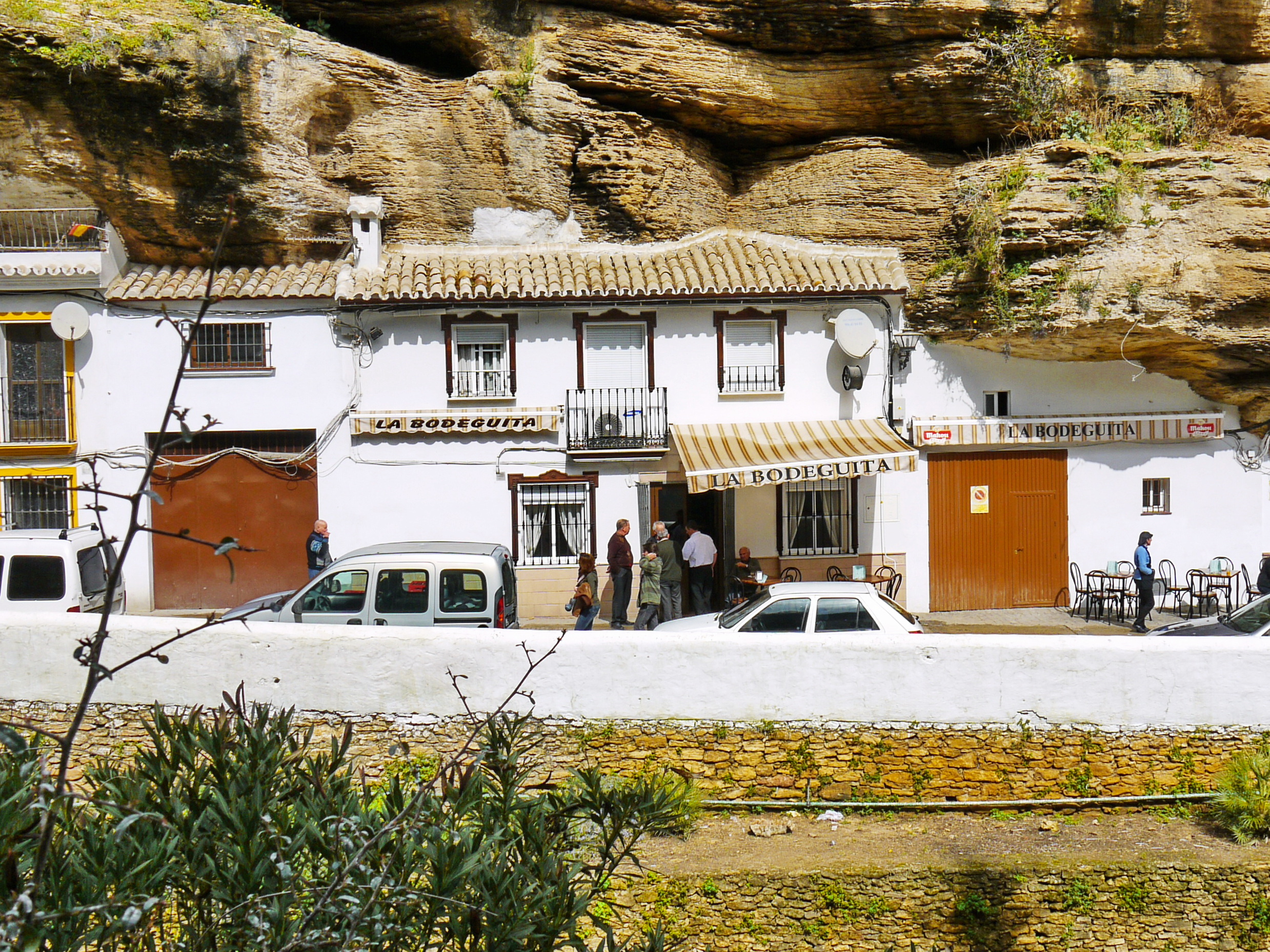 Setenil de las Bodegas (Andalusien)