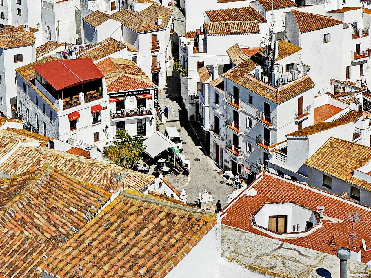 Casares