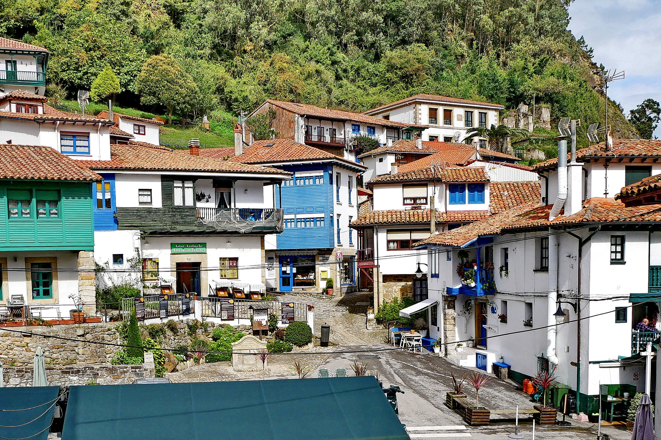 Tazones (Costa Verde)