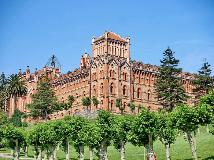Antigua Universidad Pontificia (Comillas)
